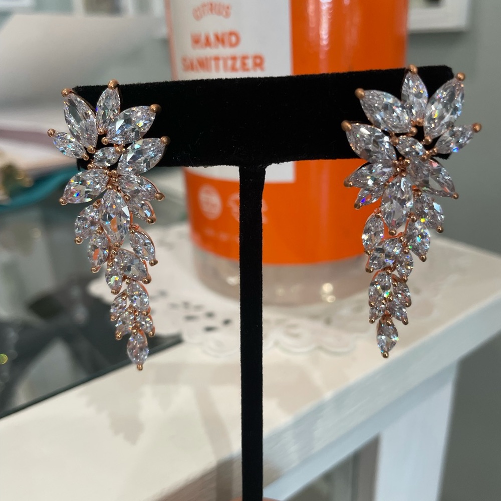 MOH rose gold earrings